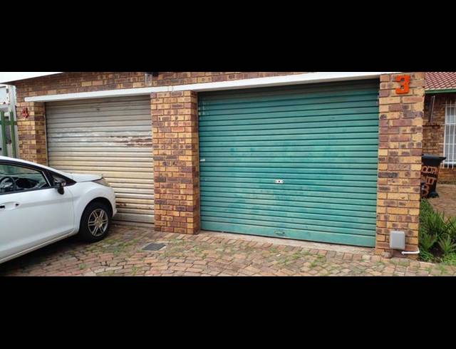 2 BEDROOM TOWNHOUSE FOR SALE IN WITFIELD